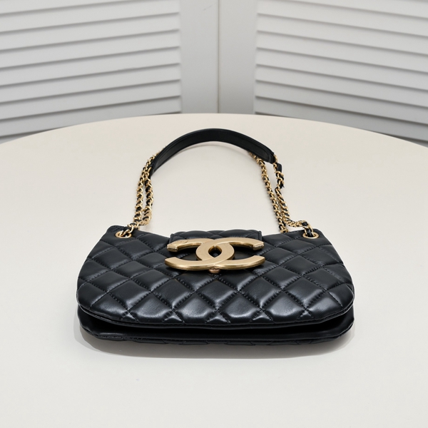 シャネルバッグ内部構造